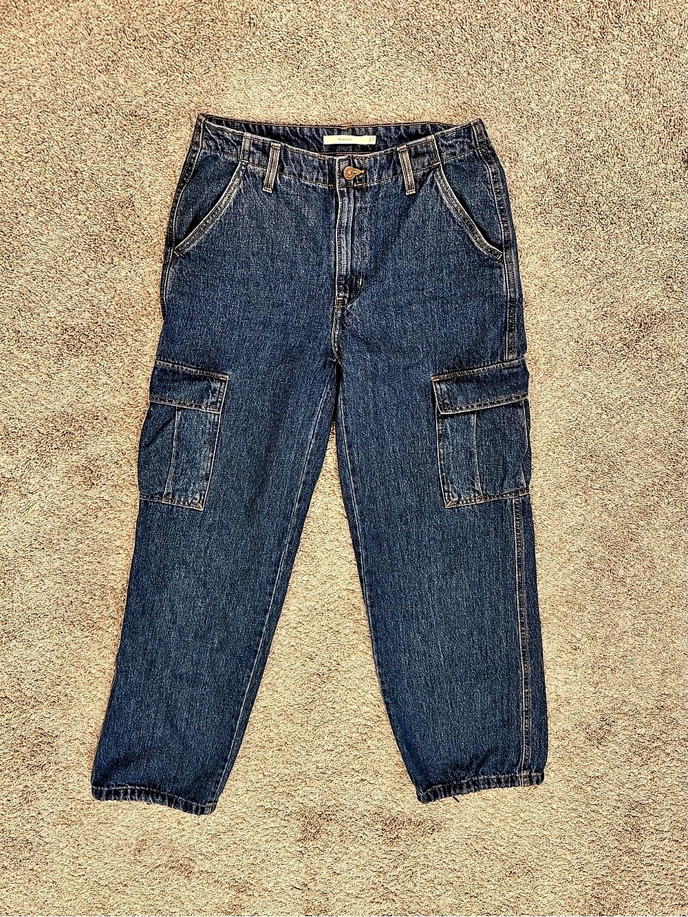 Levi's '94 Baggy Cargo Jeans in Blue Waist 27 Like New